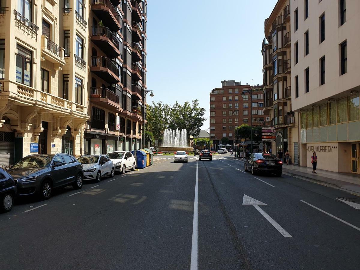 Apartamento Murrieta 洛格罗尼奥 外观 照片